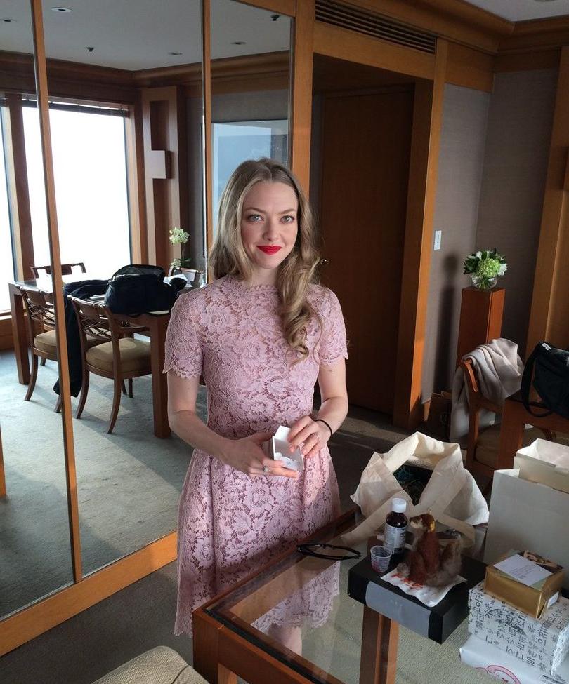 25P Amanda Seyfried nude