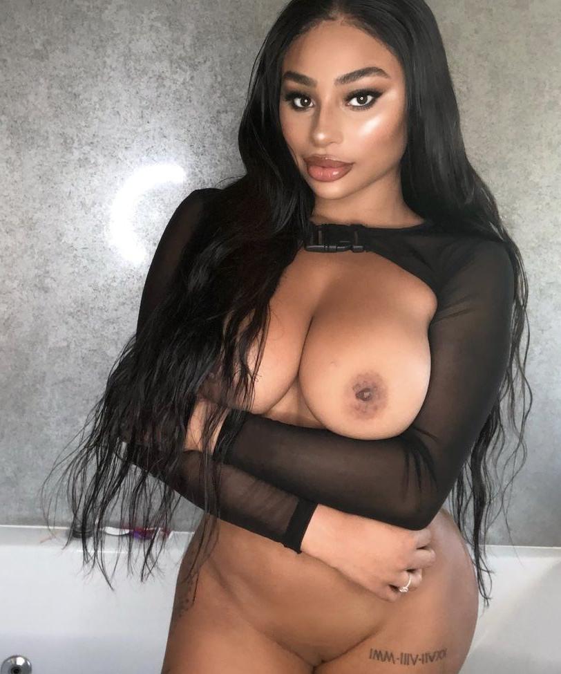 25P Kendallxxx nude