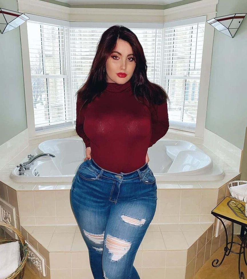 25P Sofia MacBeth nude