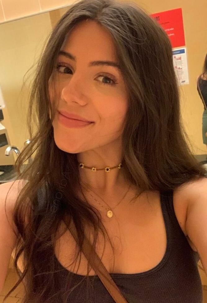 18P Adriana_mae nude