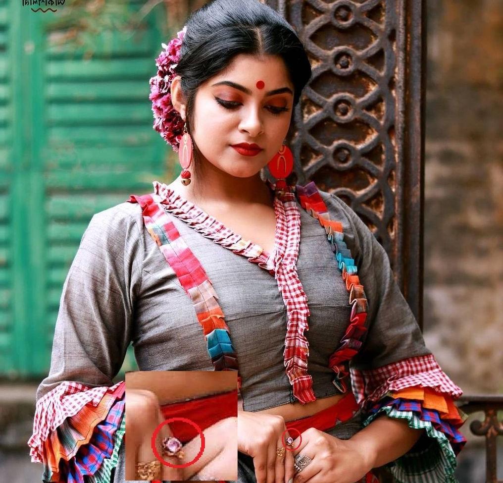 7P Chandrika Desai nude