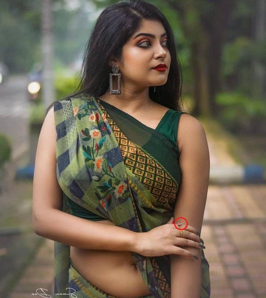 7P Chandrika Desai nude