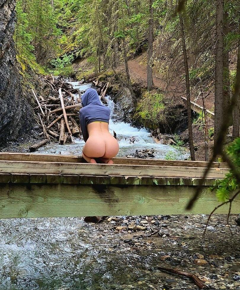 20P Abbyunearthed nude