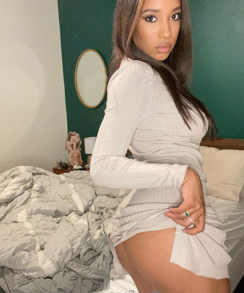 25P Brookliyn Wren nude