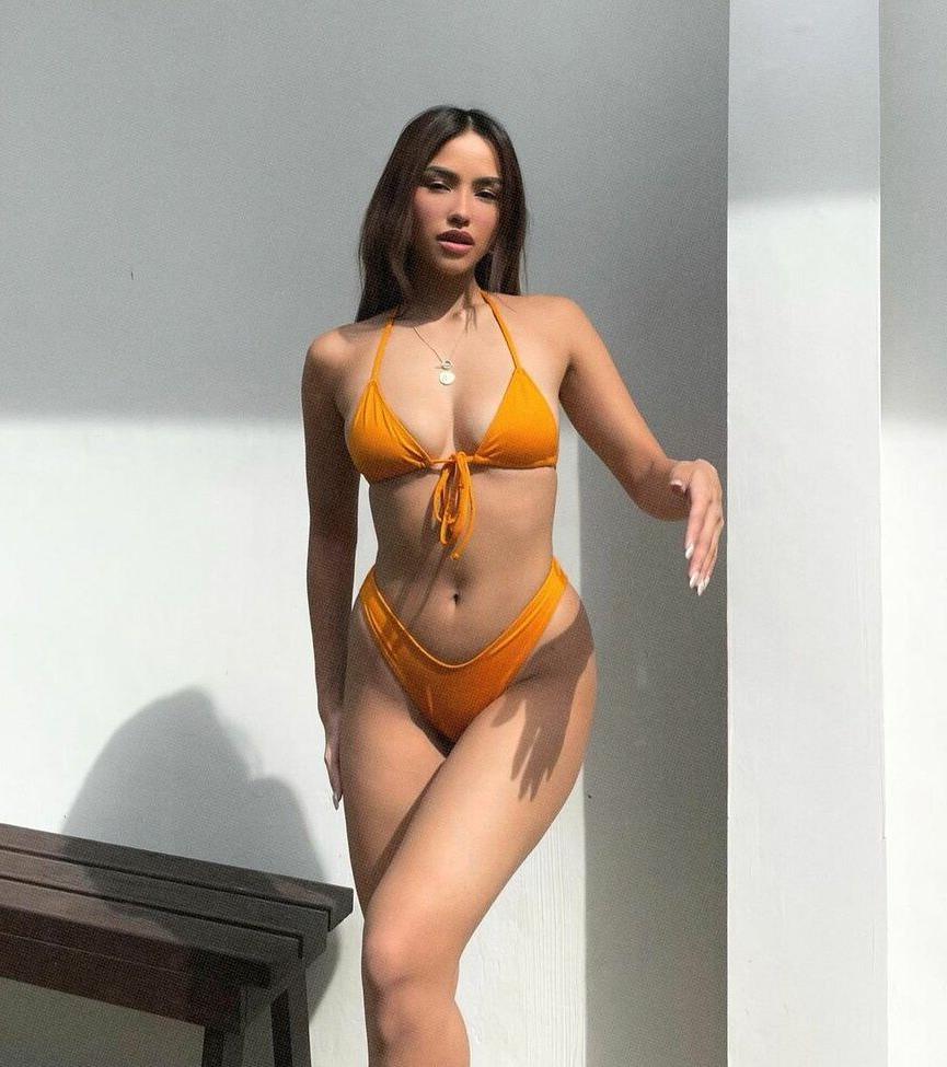 21P Jamina Cruz nude