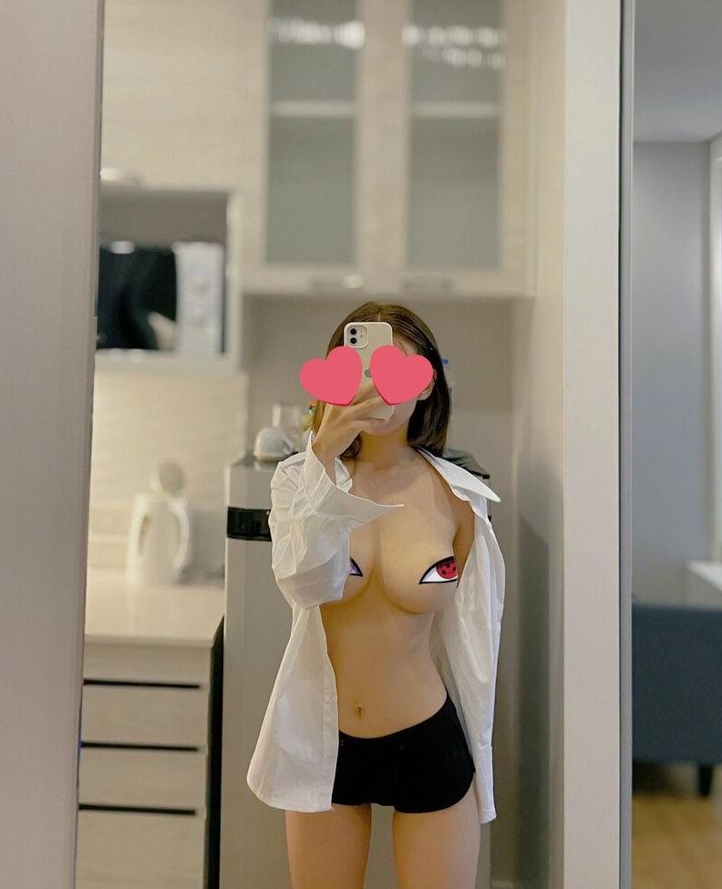 21P Vava5055 nude