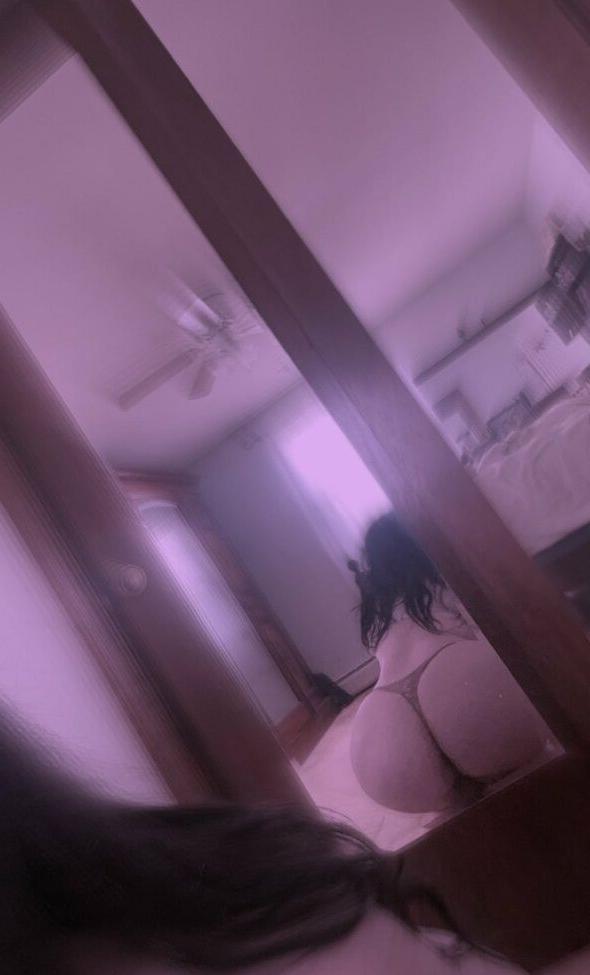 24P Angelinuhz nude