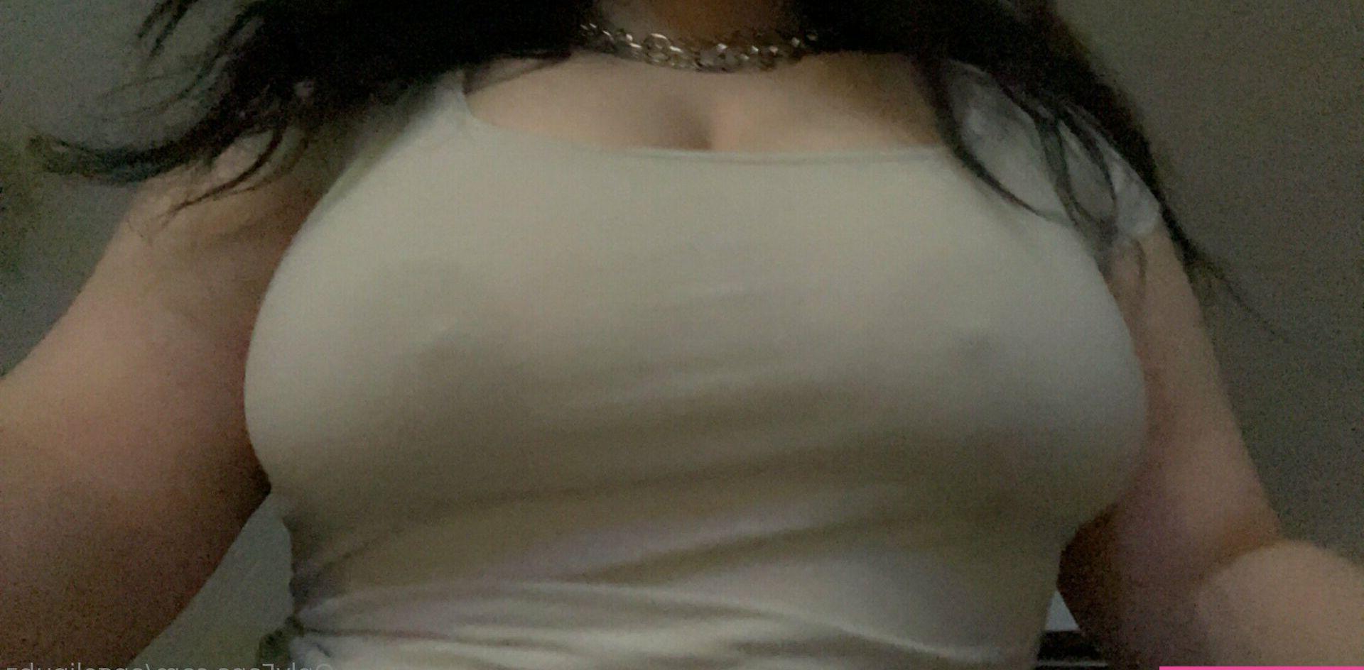 24P Angelinuhz nude