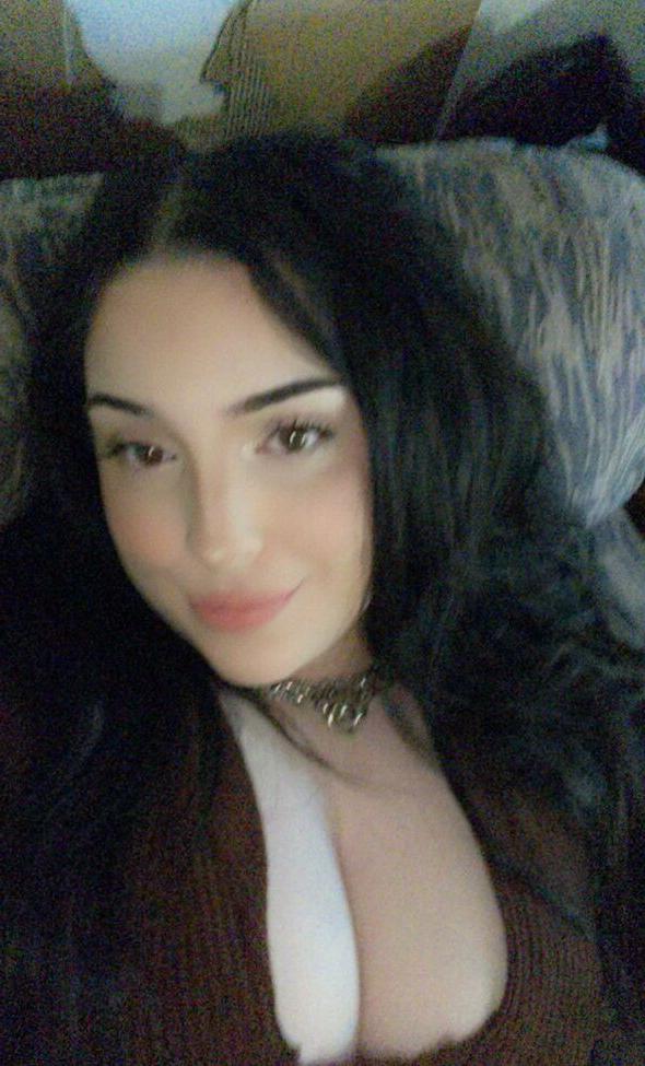 24P Angelinuhz nude