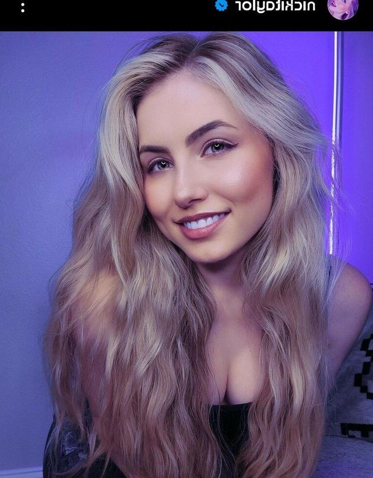 22P Nicki Taylor nude