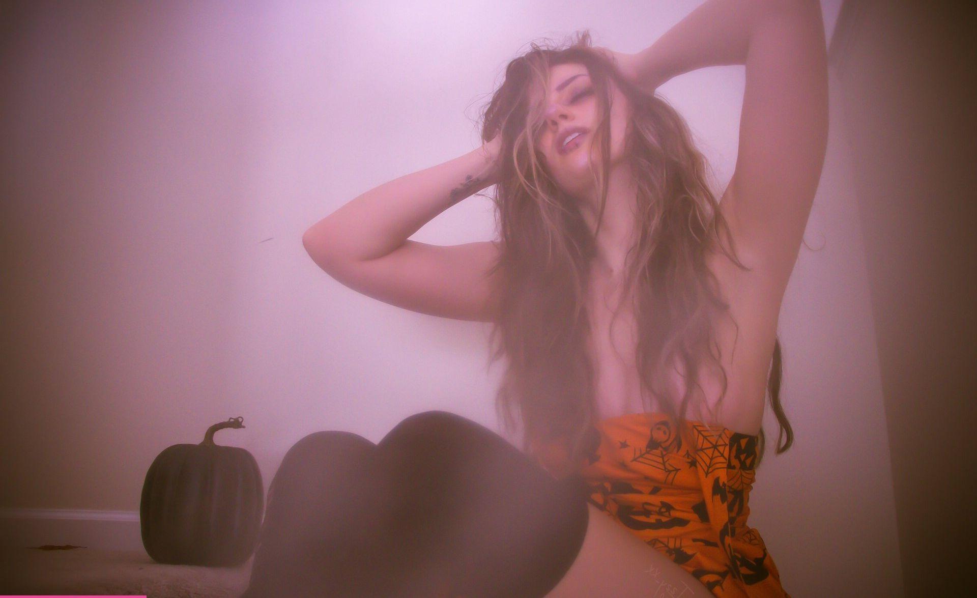 25P Izzy_xx nude