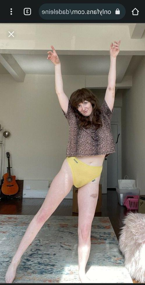 25P Dadeleine nude