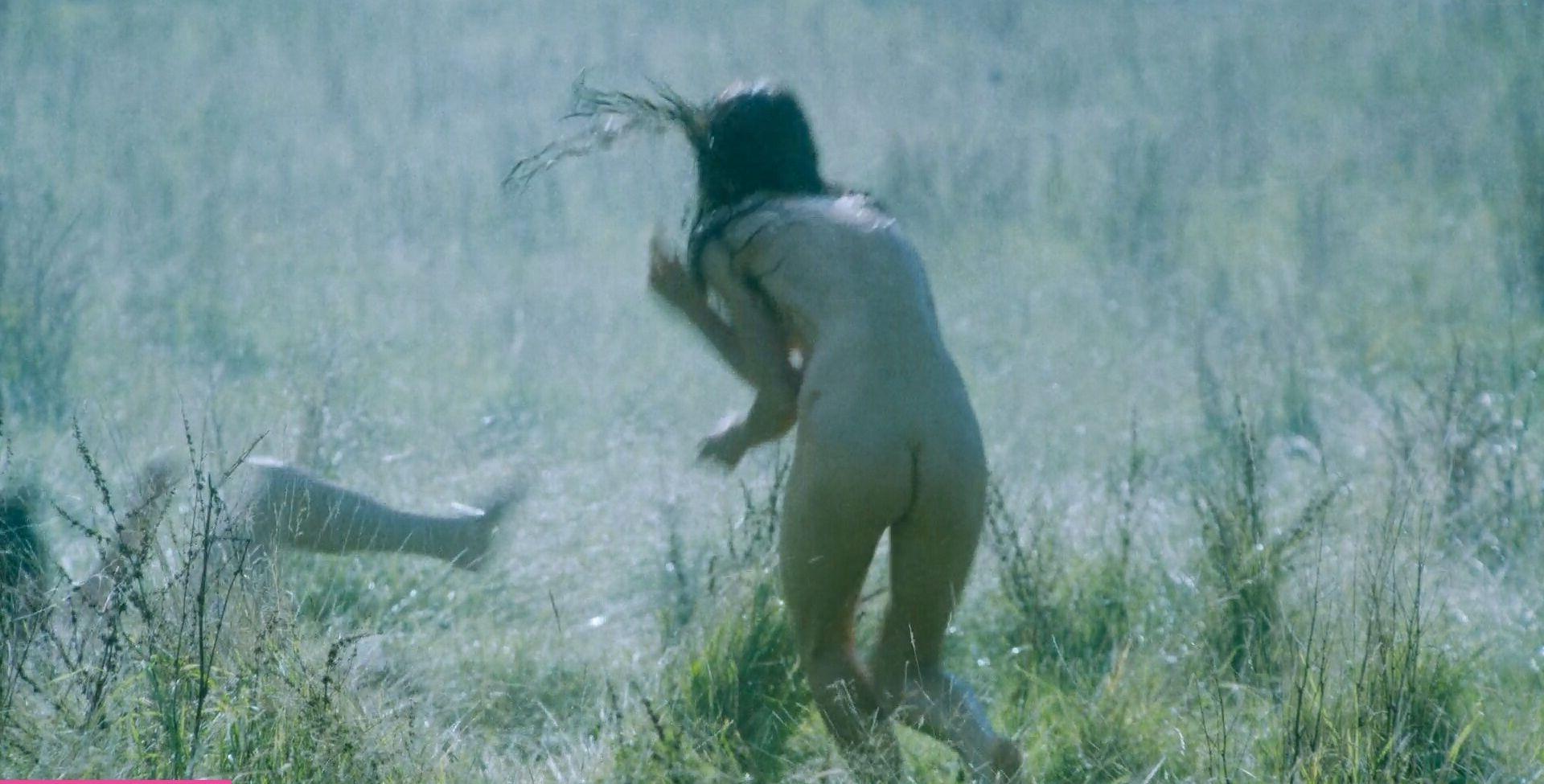 25P Emma Corrin nude