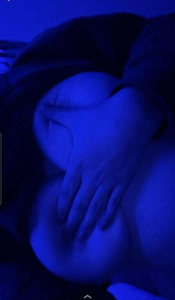 25P Itsadelecash nude