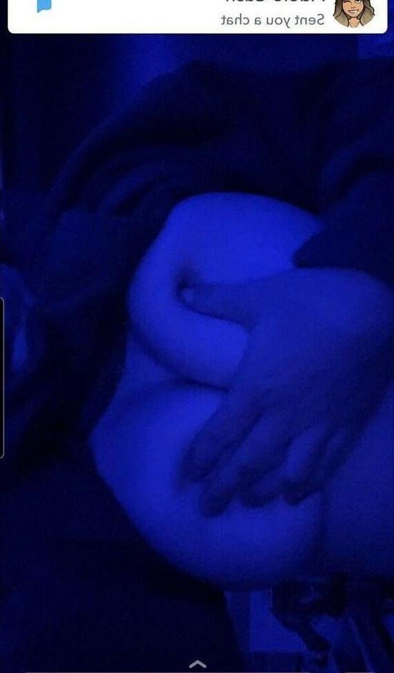 25P Itsadelecash nude