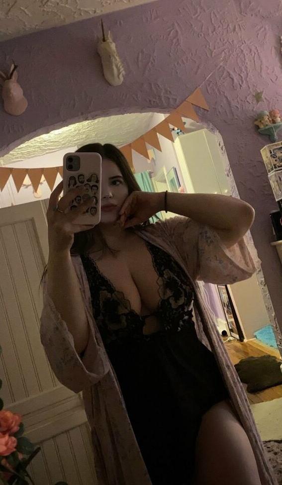 25P Vanessinator nude