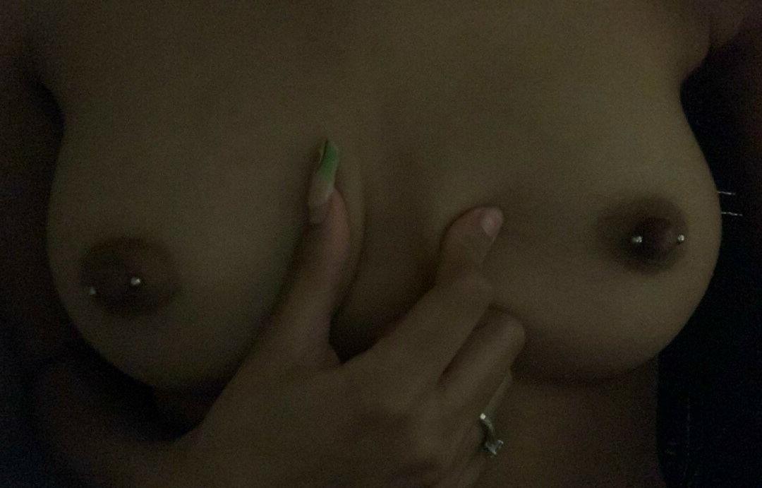 25P Solsticesage nude