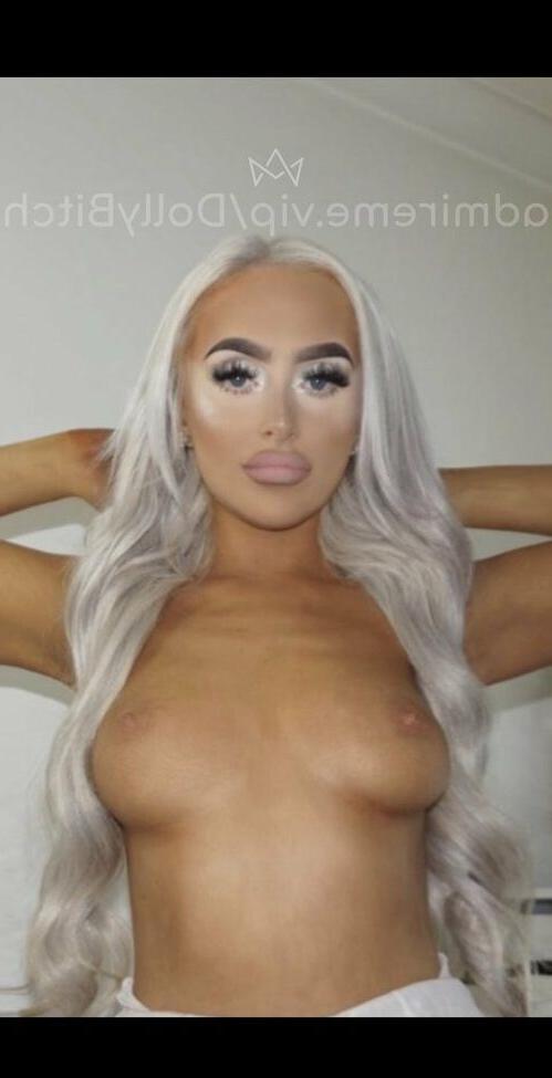 25P Georgia Simpson nude