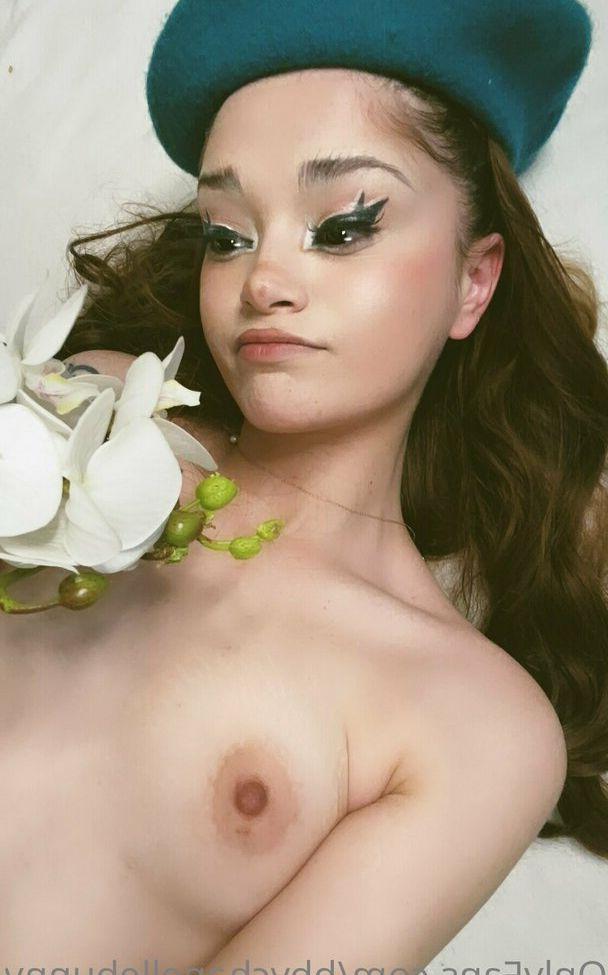 25P Chanellebunny nude