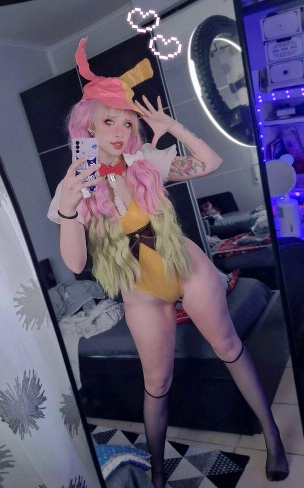 25P Suzuko Elric nude