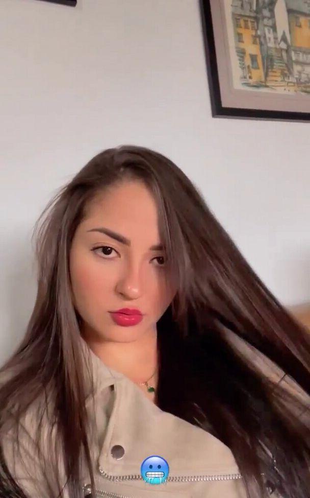 9P Angie Carmona nude