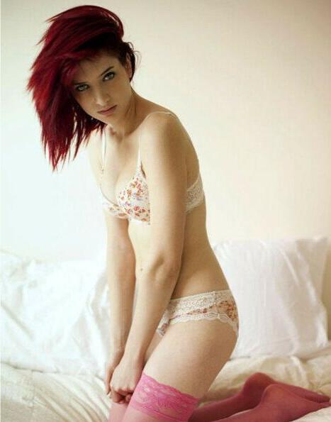 18P Susan Coffey nude