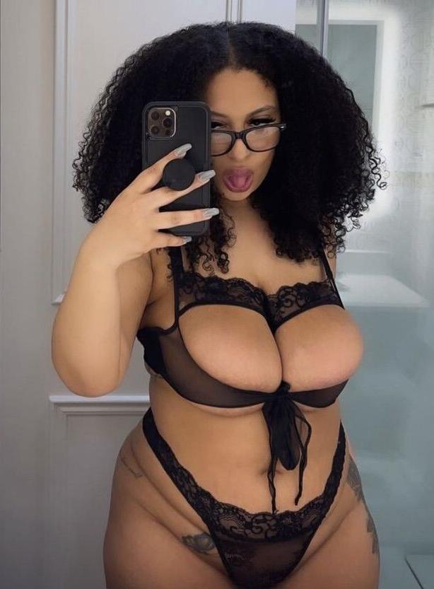 23P Thegirlofyourdreamz nude