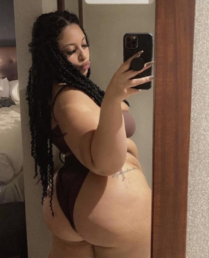 23P Thegirlofyourdreamz nude