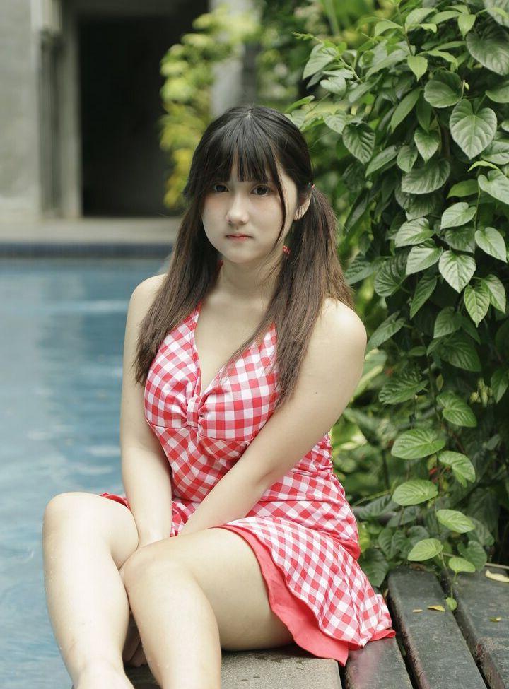 25P Dea Marella nude