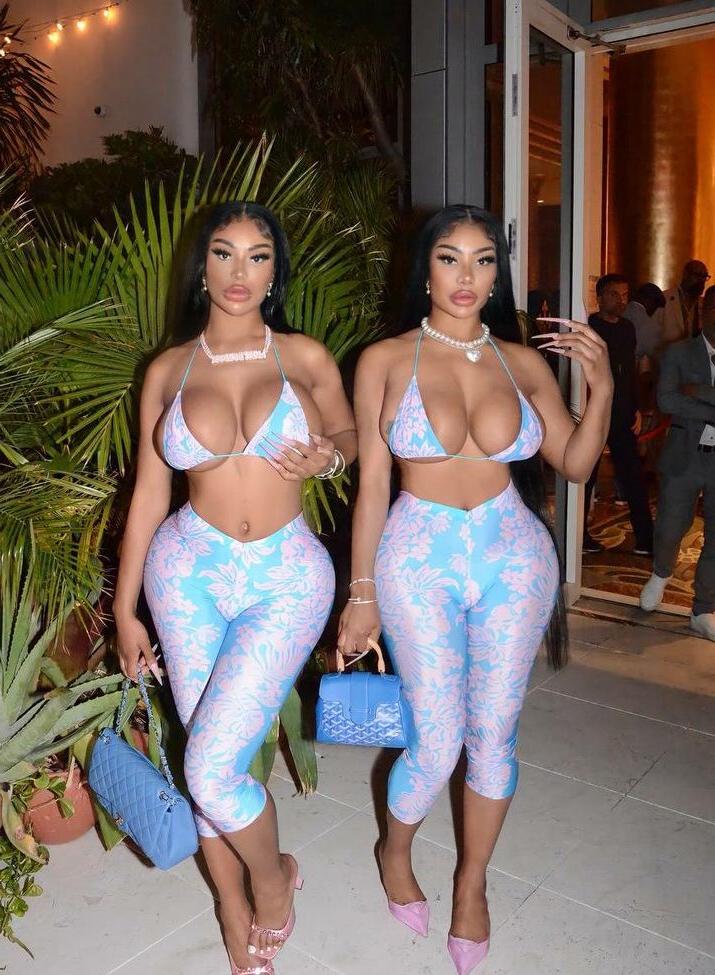 15P Clermont Twins nude