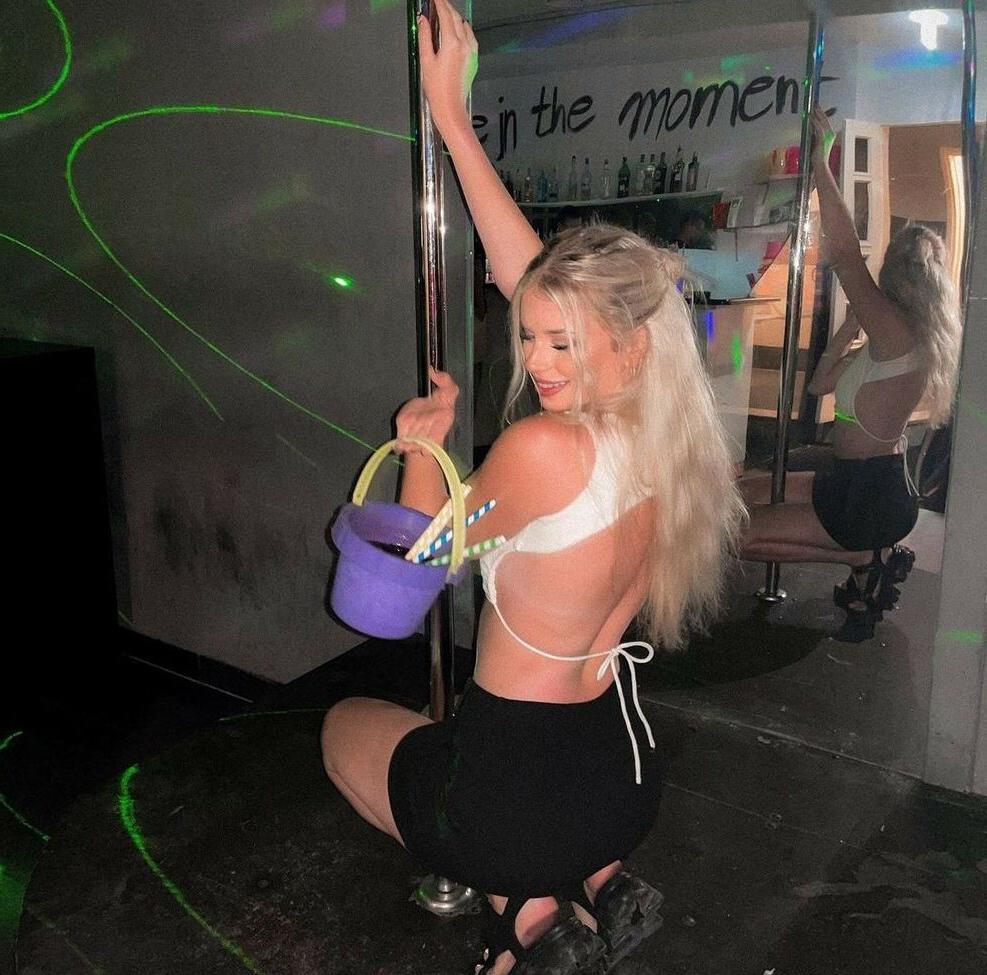 24P Britnyellen nude