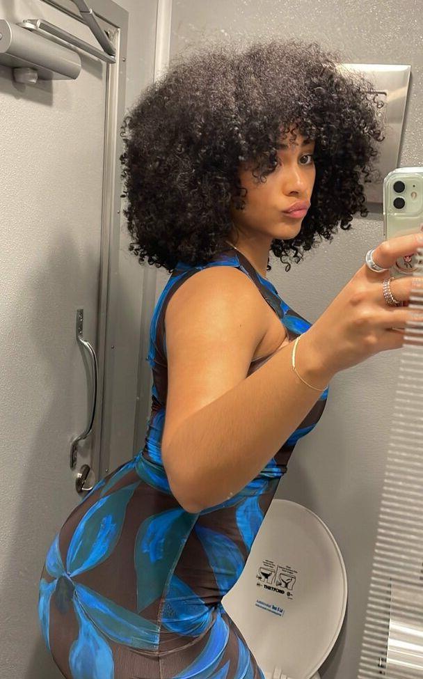 25P Raina Morris nude