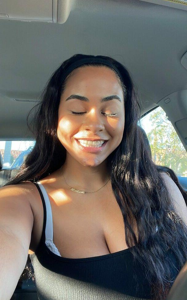 25P Raina Morris nude