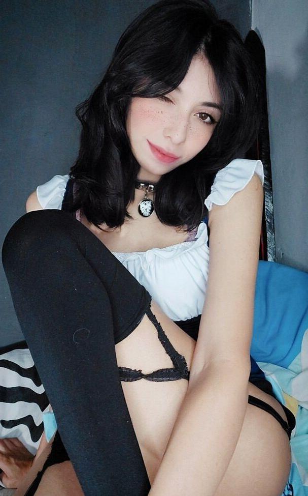 25P Lilywaifu nude