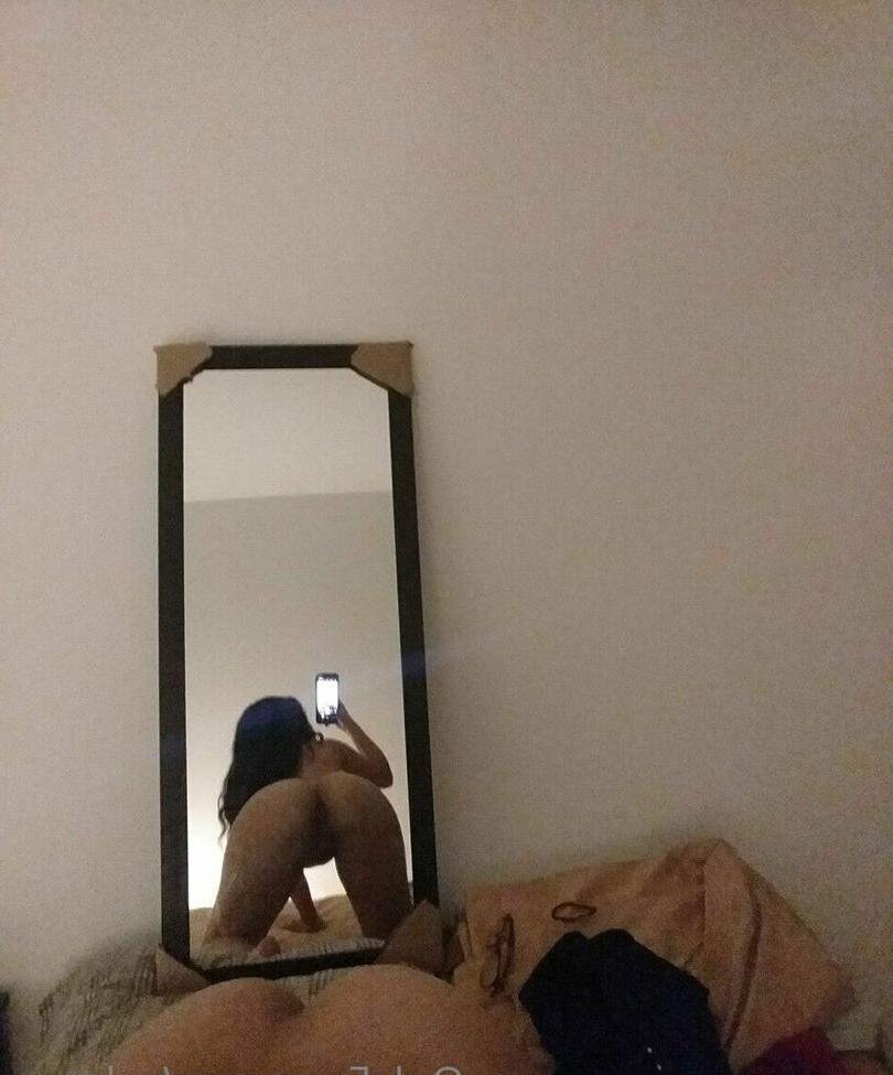25P Valenec nude