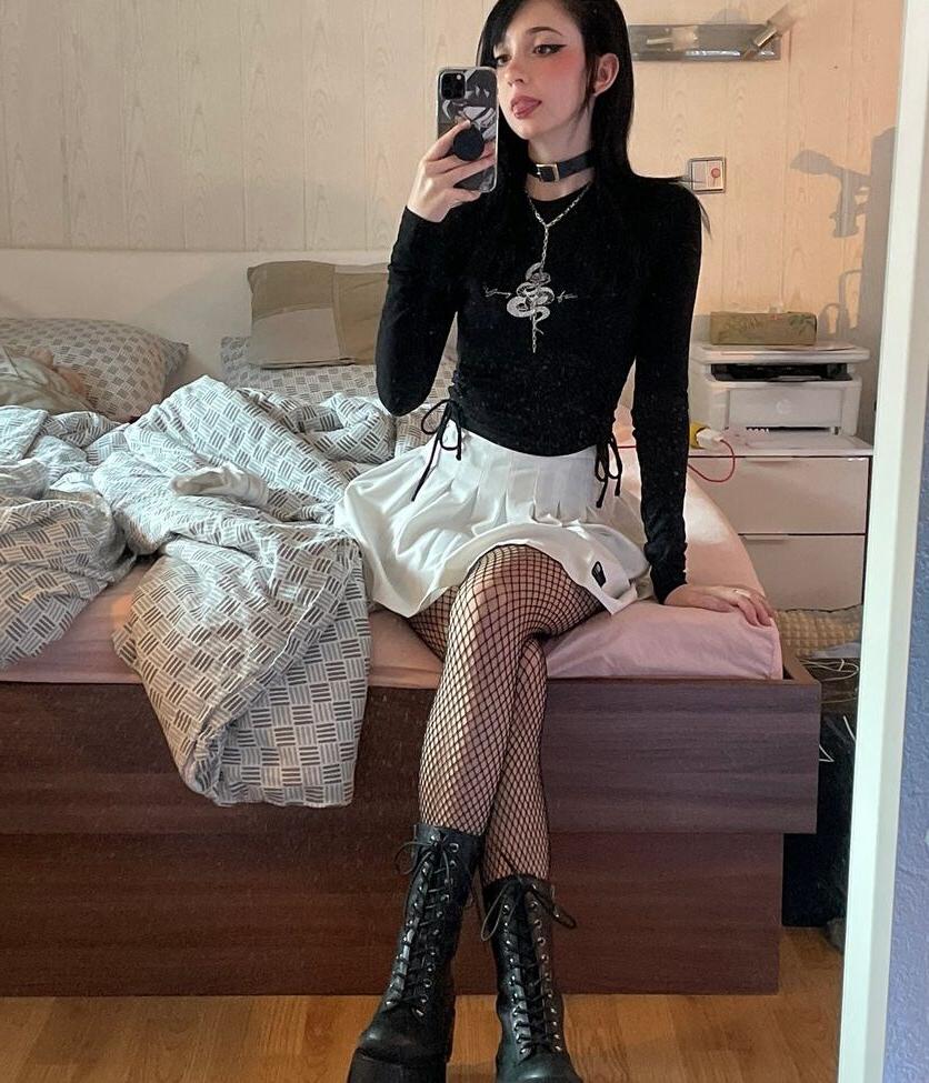 25P Nananightray nude
