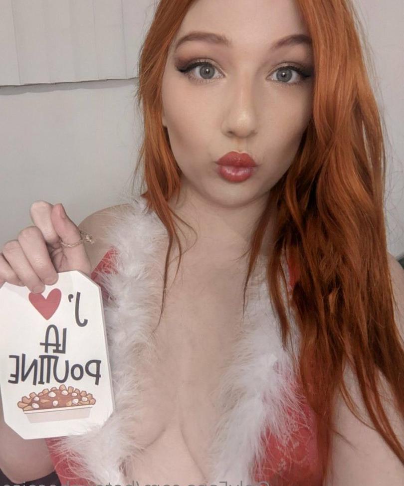 25P Delphine nude