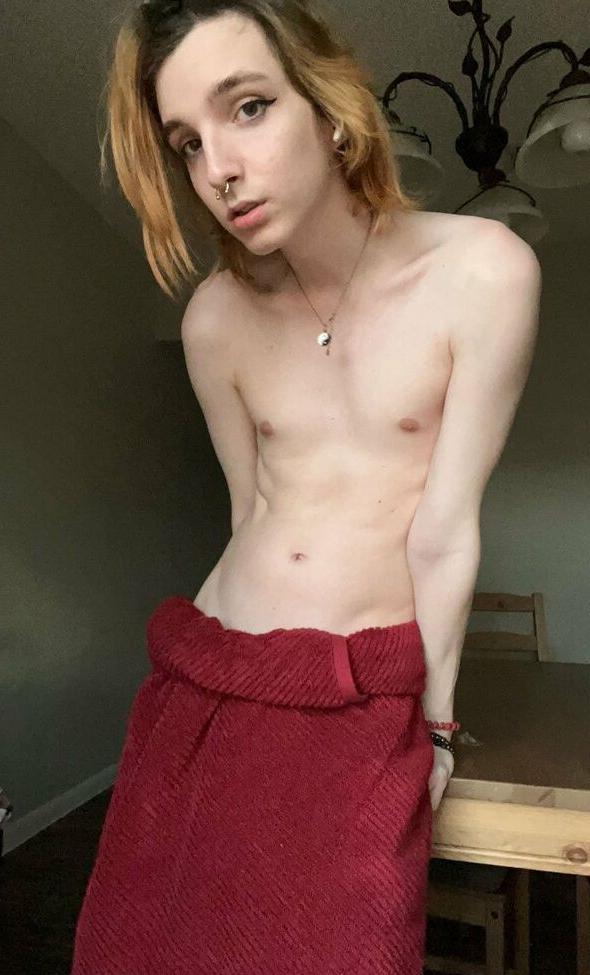 25P Bisectual nude