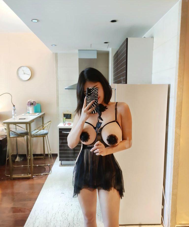 12P Vivienlllee nude