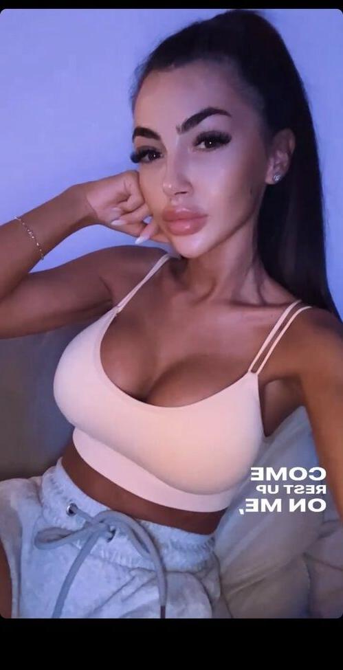 14P Iamjoyxs nude