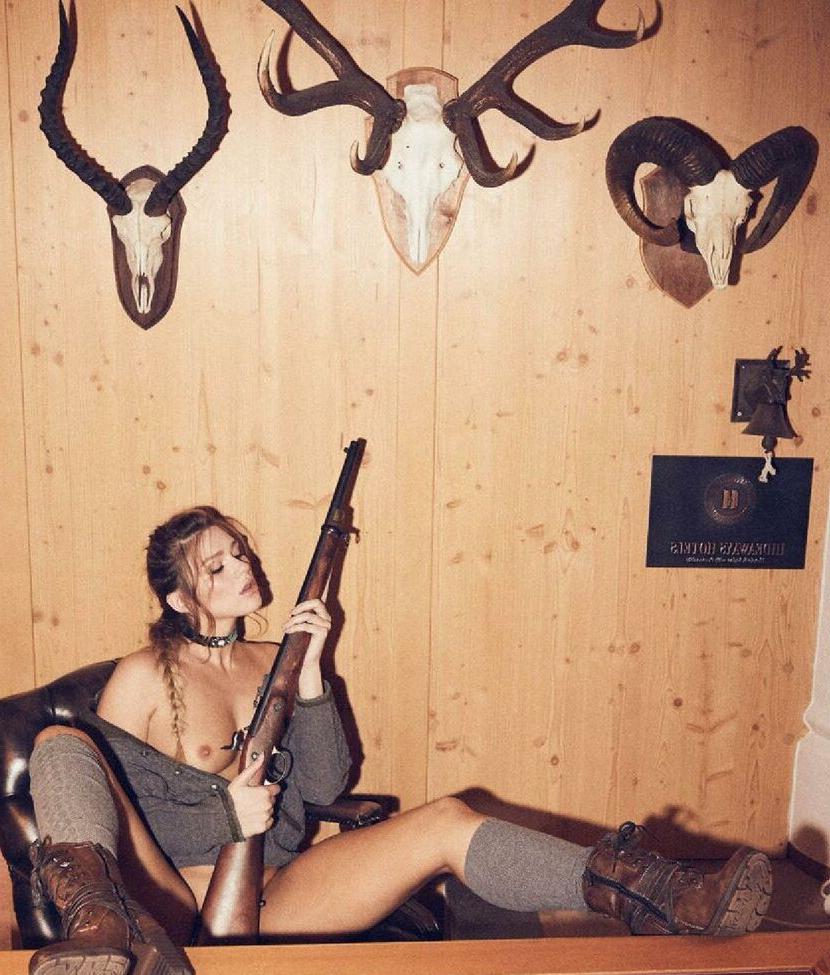 19P Lena Bednarska nude