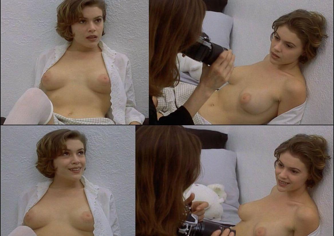 25P Alyssa Milano nude