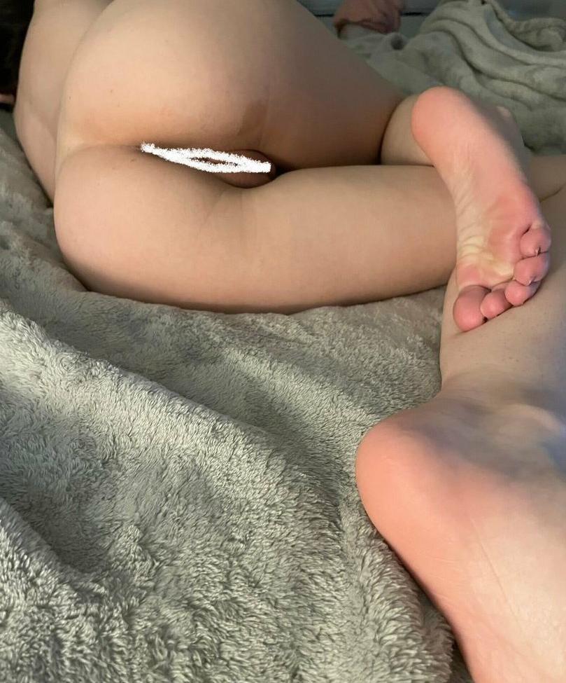 25P Lexi Poll ASMR nude