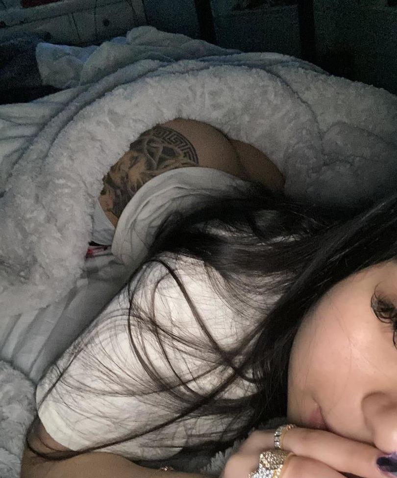 25P Therealbarbiana nude