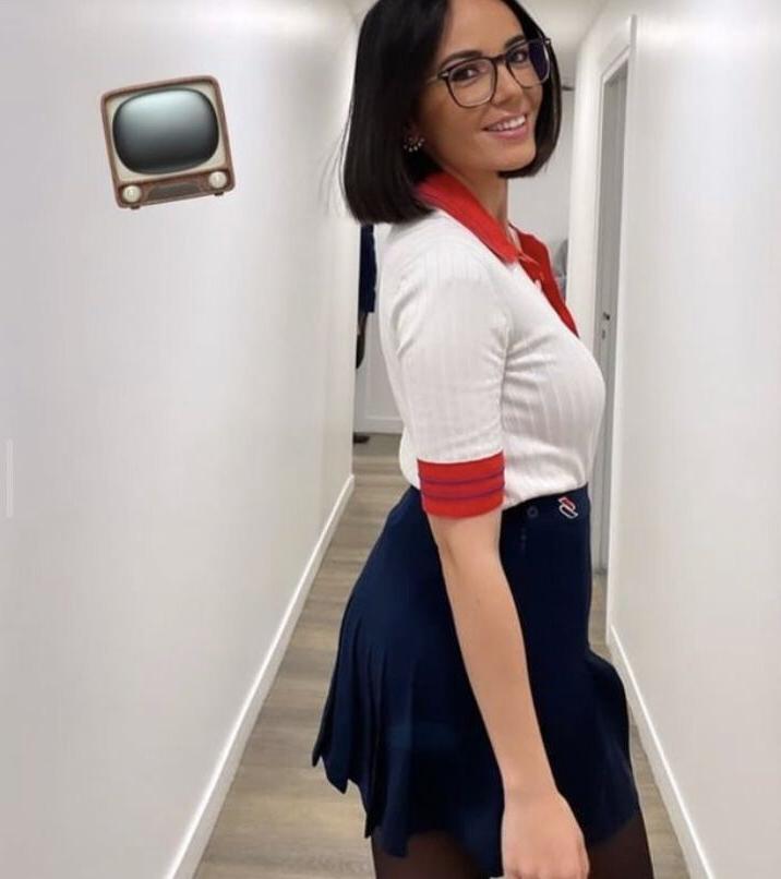 25P Agathe Auproux nude