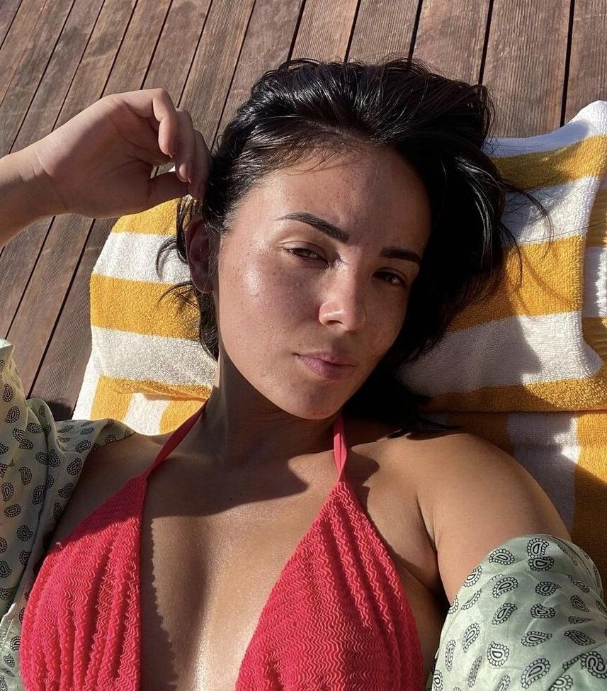 25P Agathe Auproux nude