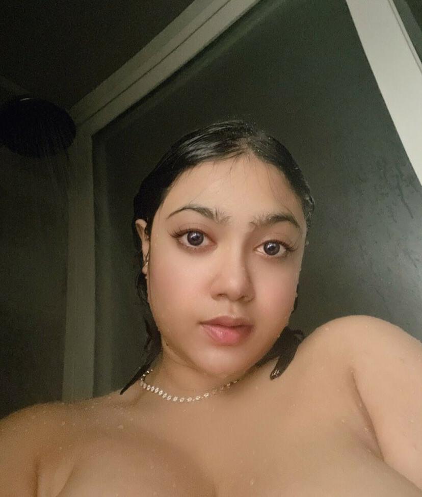 25P Lovely Ghosh nude
