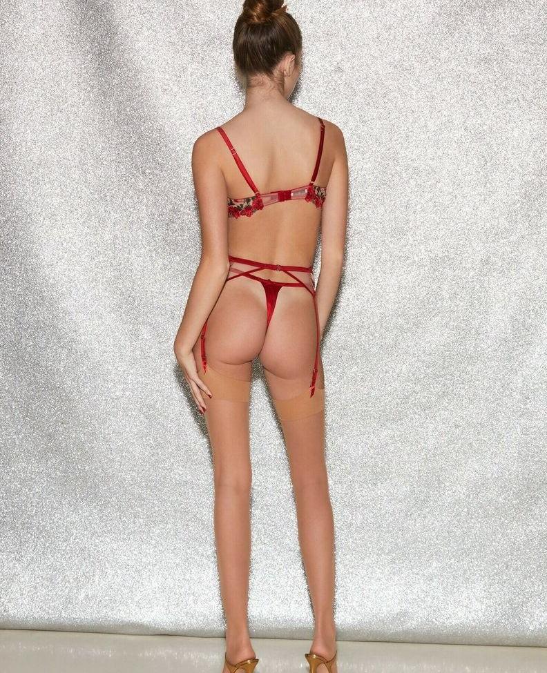25P Sienna Raine Schmidt nude