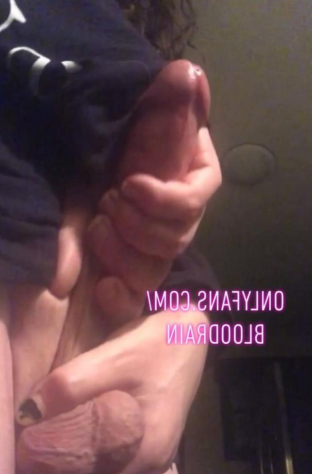 25P Ali Blaque nude