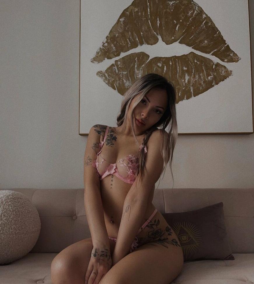 20P Celestialwhore nude